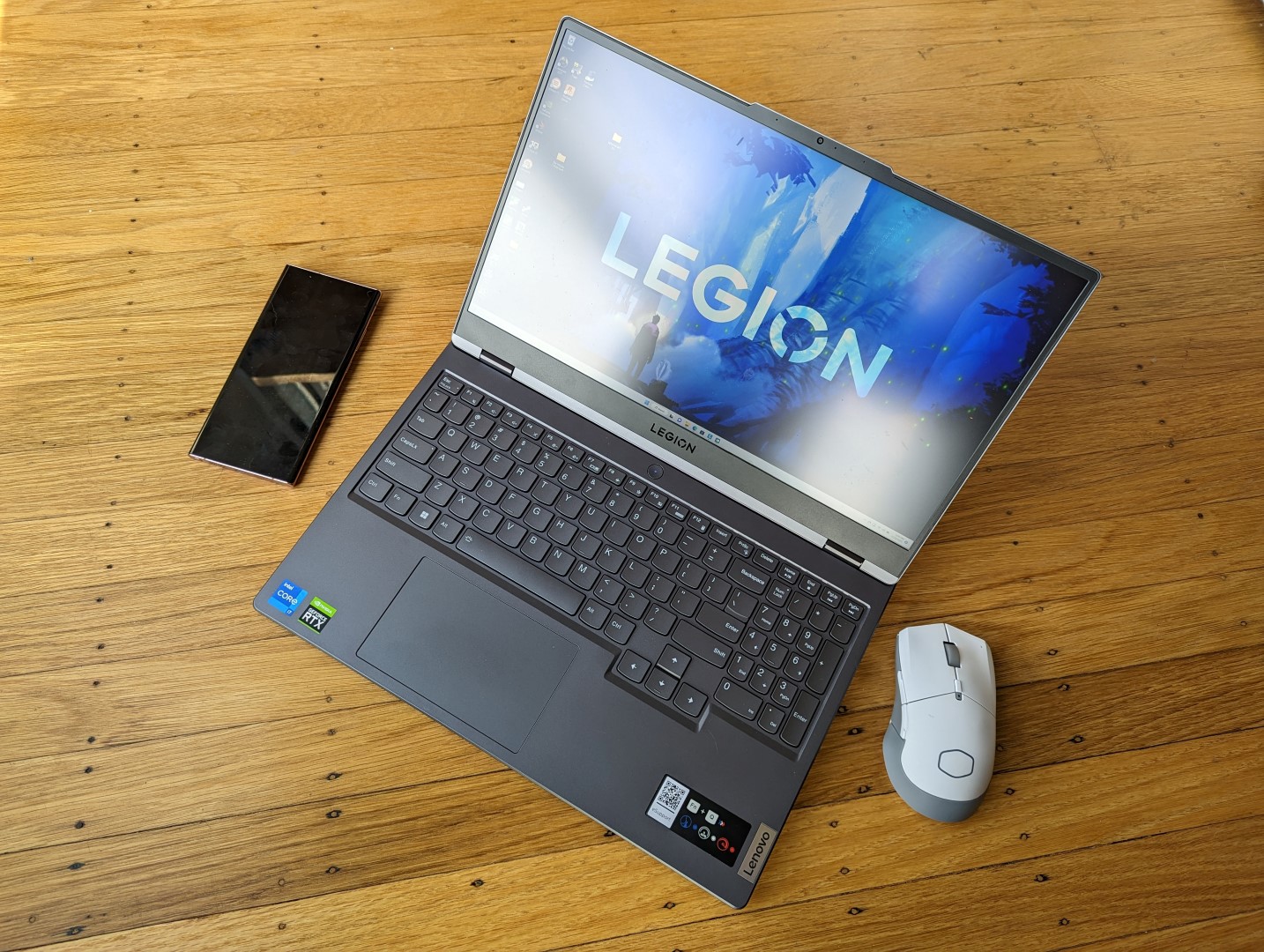 Lenovo legion 5 pro i7. Lenovo Legion Slim 5 16aph8 сравнение с Lenovo Legion 5 15iah7h. Lenovo Legion 5 Gen 7 разбор. Hasee.