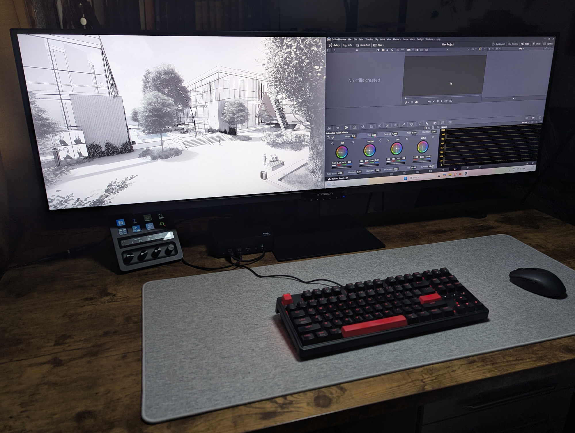 Az Innocn E49M1R képernyőjén bal oldalon egy műszaki rajz, jobb oldalon pedig a DaVinci Resolve látható.
