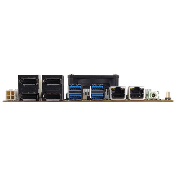 Az alaplap négy DisplayPort 1.4 kimenettel van felszerelve.