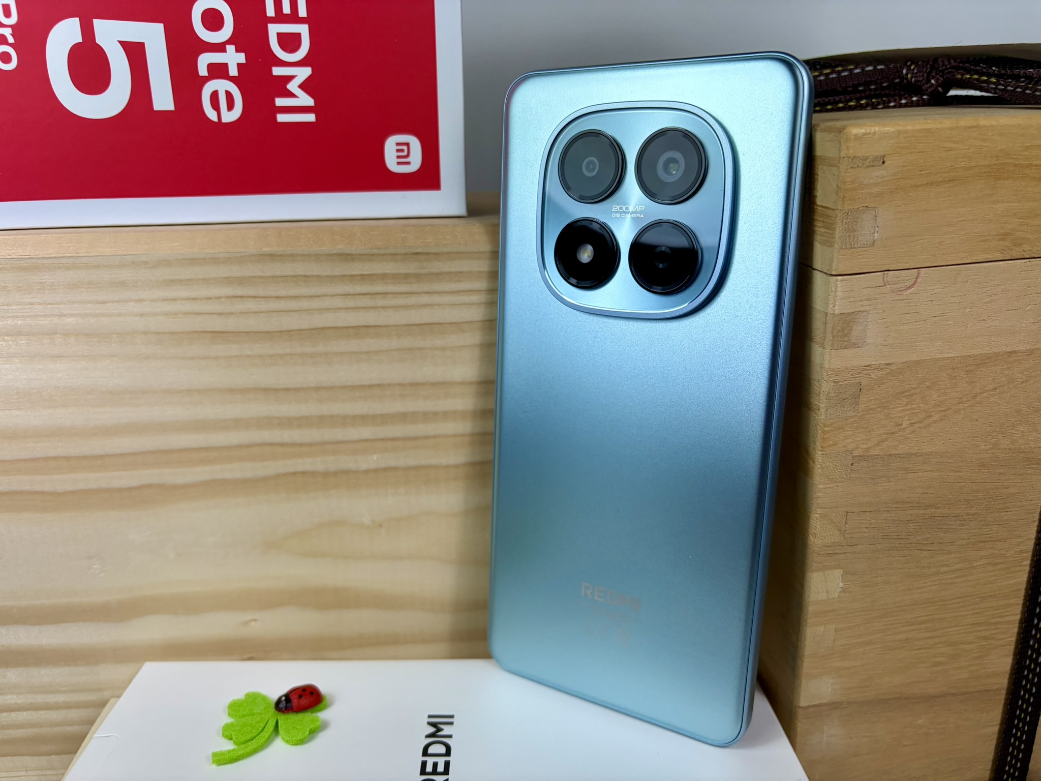 Xiaomi Redmi Note 15 Proスマートフォンレビュー：5GがなくてもPro？