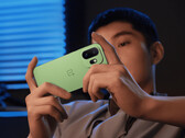 A OnePlus 16 kijelzője állítólag egy új, a OnePlus és a BOE által közösen kifejlesztett BOE X4 fénykibocsátó anyagot fog használni.