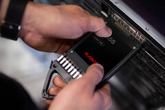Egy SanDisk vállalati SSD. A flash-tárolók ára az elmúlt évben többször is meredeken emelkedett.