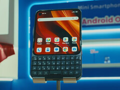 A Titan 2 Elite a két bevezető szín egyikében.