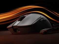 A Gaming Mouse 2 körülbelül 31 dollárba kerül Kínában. A képen: a vezeték nélküli egér és a hozzá tartozó dongle.
