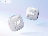Az új DJI Mic Mini 2S 32 bites lebegőpontos belső felvételi képességet és 14,5 GB beépített tárhelyet kínál.