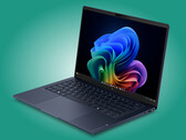 A HP új 14 hüvelykes laptopot ad ki világszerte 64 GB RAM-mal és 700 nit OLED kijelzővel
