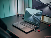 Schenker Key 18 Pro E25 felülvizsgálat: High-end munkaállomás RTX 5090-zel és 256 GB RAM-mal