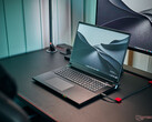 Schenker Key 18 Pro E25 felülvizsgálat: High-end munkaállomás RTX 5090-zel és 256 GB RAM-mal