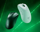 A Razer DeathAdder V4 Pro játékegér fekete és fehér színben (Kép forrása: Razer)