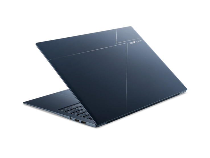Az új Acer Swift Edge 16 súlya 1,19 kg, annak ellenére, hogy 16 hüvelykes laptopról van szó.