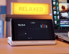 A ScreenDock 5,5 hüvelykes, 720p felbontású kijelzővel rendelkezik.
