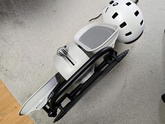 A készülék függőlegesen tárolva nagyon kis helyet foglal el