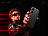 A Xiaomi Redmi Turbo 5 fekete színben.