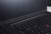 ThinkPad T14 Gen 7: Egy nagyobb zsanér