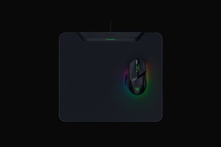 Razer HyperFlux V2 kemény egérpad (Kép forrása: Razer)