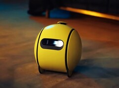 A Samsung Ballie egyszerre mobil biztonsági kamera és projektor.