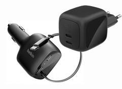 A BoostCharge Pro Dual és a BoostCharge autós töltő egyaránt jól felszereltnek tűnik, némileg prémium árcédulákkal. (Kép forrása: Belkin)