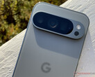 A Pixel 9 Pro egyike a számos Pixel készüléknek, amelyek jogosultak az e havi Pixel-frissítésekre. (Kép forrása: Notebookcheck)