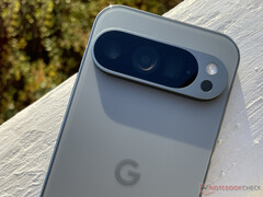 A Pixel 9 Pro egyike a számos Pixel készüléknek, amelyek jogosultak az e havi Pixel-frissítésekre. (Kép forrása: Notebookcheck)