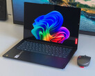 Lenovo Yoga Slim 7x 14 G9 felülvizsgálat - Multimédiás laptop Snapdragon X Elite és nagyszerű 3K OLED kijelzővel
