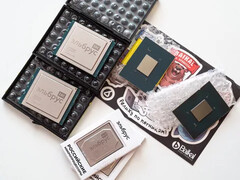 A hivatalos adatok szerint a CPU-import összeomlott, míg az orosz cégek rekordszintű megrendelésekről számolnak be. Képeken: A Baikal Electronics BE-S1000 processzora (Kép forrása: Fritzchens Fritz)