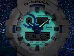 A Casio GA110HDS-7A és a GA700HDS-7A (a képen) órák megjelentek a Zumiezben. (Kép forrása: Casio)