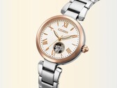 A Citizen Collection PR1054-59A karóra Japánban jelent meg