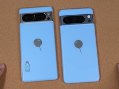Észak-Korea „Pixel 8 Pro” készüléke és az eredeti modell egymás mellett