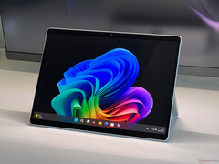 Microsoft Surface Pro OLED for Business (Kép forrása: Notebookcheck)
