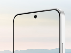 Egy 2025 akkumulátort tartalmazó okostelefon-szörnyeteg kijelzője. (Kép forrása: Honor)