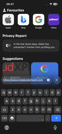 Billentyűzet portré (Safari Mobile 26)