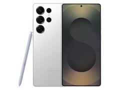 Galaxy Az S25 Ultra (a képen) 5000 mAh-s akkumulátorral és 45 W-os vezetékes töltéssel rendelkezik. (Kép forrása: Amazon)