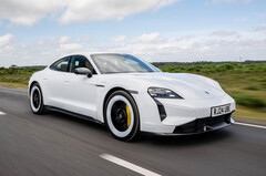 A Porsche Taycan EV sportkocsi (Kép forrása: Porsche)