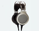 A Stax bemutatja az SR-007S-t, a legújabb, továbbfejlesztett válaszreakciójú elektrosztatikus fejhallgatóját. (Kép forrása: Stax)