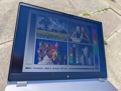 Kültéren, napfényben