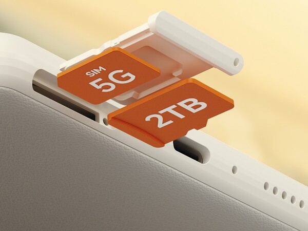 A Boox P6 Pro sorozat SIM-kártya-tálcával rendelkezik a mobil csatlakoztathatóság érdekében. (Kép forrása: Onyx)