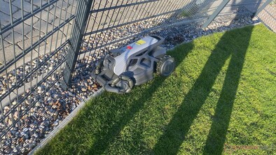 Airseeker Tronja jó 10 cm-rel elhagyta a feltérképezett területet és elakadt.