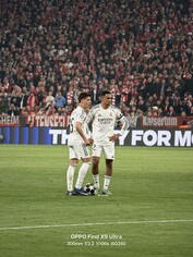 Az Oppo Find X9 Ultra 200MP-es 3x zoomos kamerájával + a 300mm-es telekonverterrel készült.