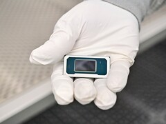 Az Intel Nova Lake CPU-k várhatóan a legmodernebb Intel 18A processzorcsomópontot használják majd, ugyanazt a csomópontot, amelyet a Panther Lake chipeknél is használtak. (A képen látható Panther Lake chip mintája). (Kép forrása: Intel)