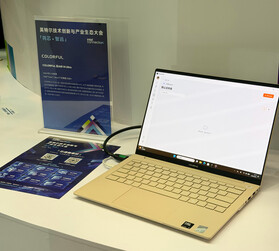 A laptop egy másik szögből