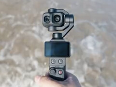 Közelkép a DJI Osmo Pocket 4P két kamera objektívjével.