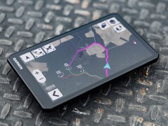 A Garmin DriveTrack 72 (a képen) már világszerte elérhető. (Kép forrása: Garmin)