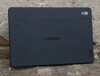 A Lenovo ThinkTab X11 tokjának tesztje