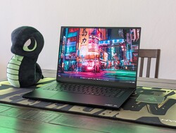 87,7 %-os értékelés: Razer Blade 16 (2026)