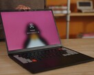 A Framework Laptop 13 Pro kiemelkedő akkumulátor-élettartammal rendelkezik.