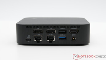 Hátul: USB TypeC 40Gbps DisplayPorttal, 2x LAN 2.5G, 2x DisplayPort, USB 2.0, USB TypeA 10Gbps HDMI, DC bemenet
