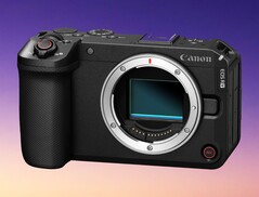 A Canon EOS R6 V a full-frame szabványok szerint nagyon kompakt.