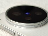 A Vivo X300 Ultra fejlesztésénél a jelek szerint a folyamatos zoom is szerepel a teendők listáján. (Kép: Weibo)
