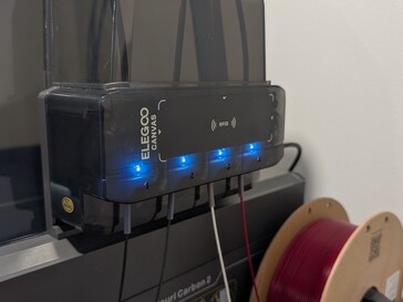 A nyomtató jobb felső oldalára telepített vászonrendszer.