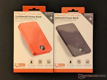 A ReelCharge Solid State vezeték nélküli töltők kiskereskedelmi csomagolása.